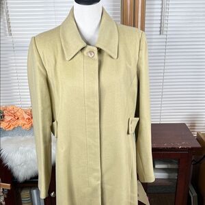 Marvin Richard’s 100% Cashmere Coat Size 16 NWT